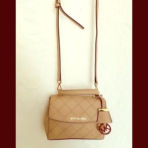 Michael Kors crossbody